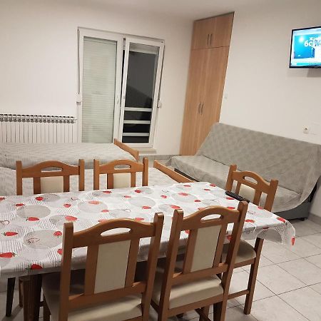 Dass Apartmani Banja Luka Ngoại thất bức ảnh