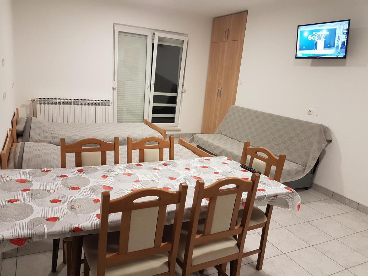 Dass Apartmani Banja Luka Ngoại thất bức ảnh