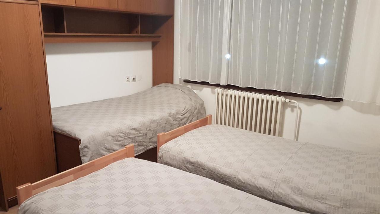 Dass Apartmani Banja Luka Ngoại thất bức ảnh